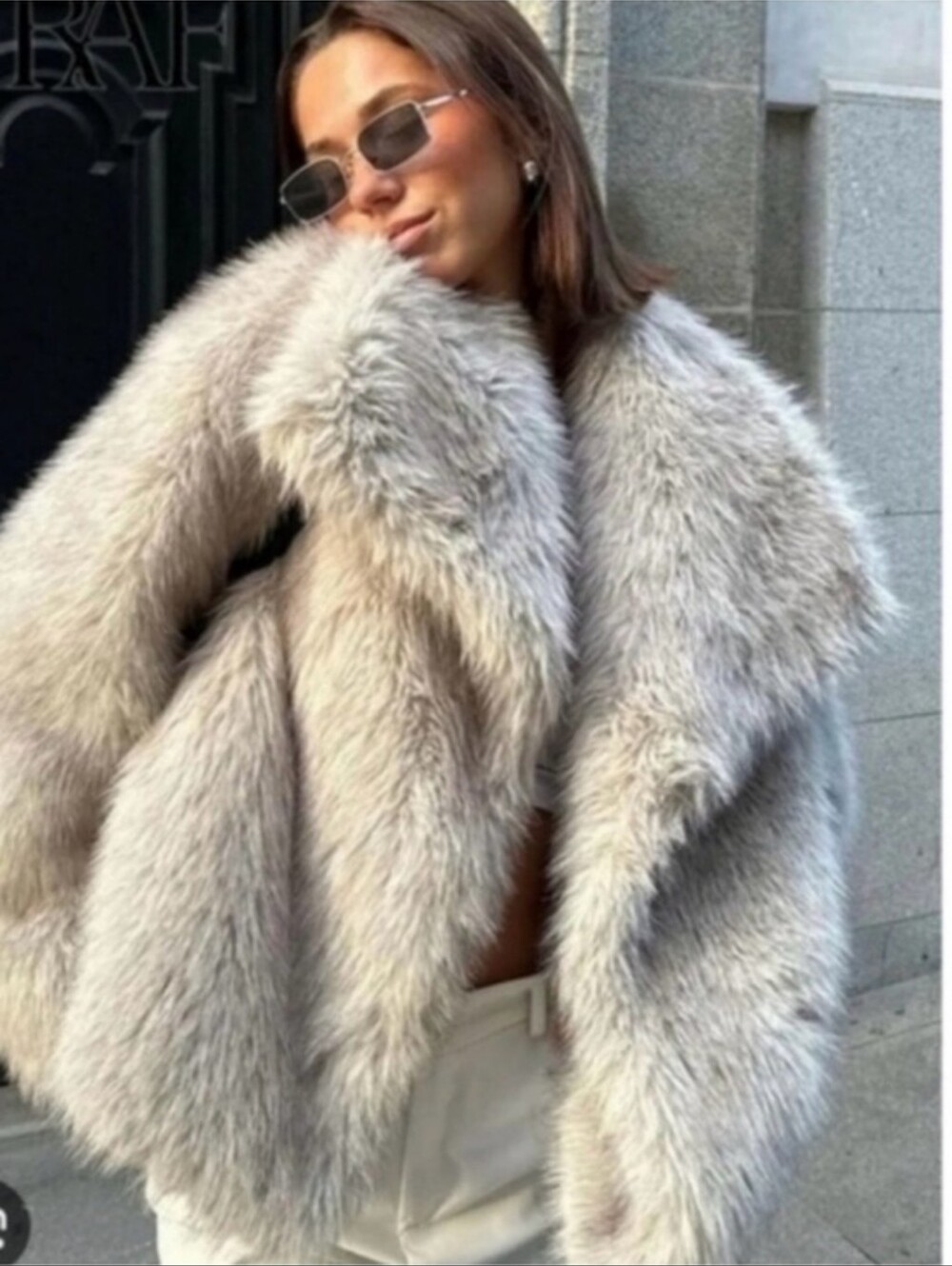Zara Faux Fur Coat in Cream Size L - Picture 6 of 13